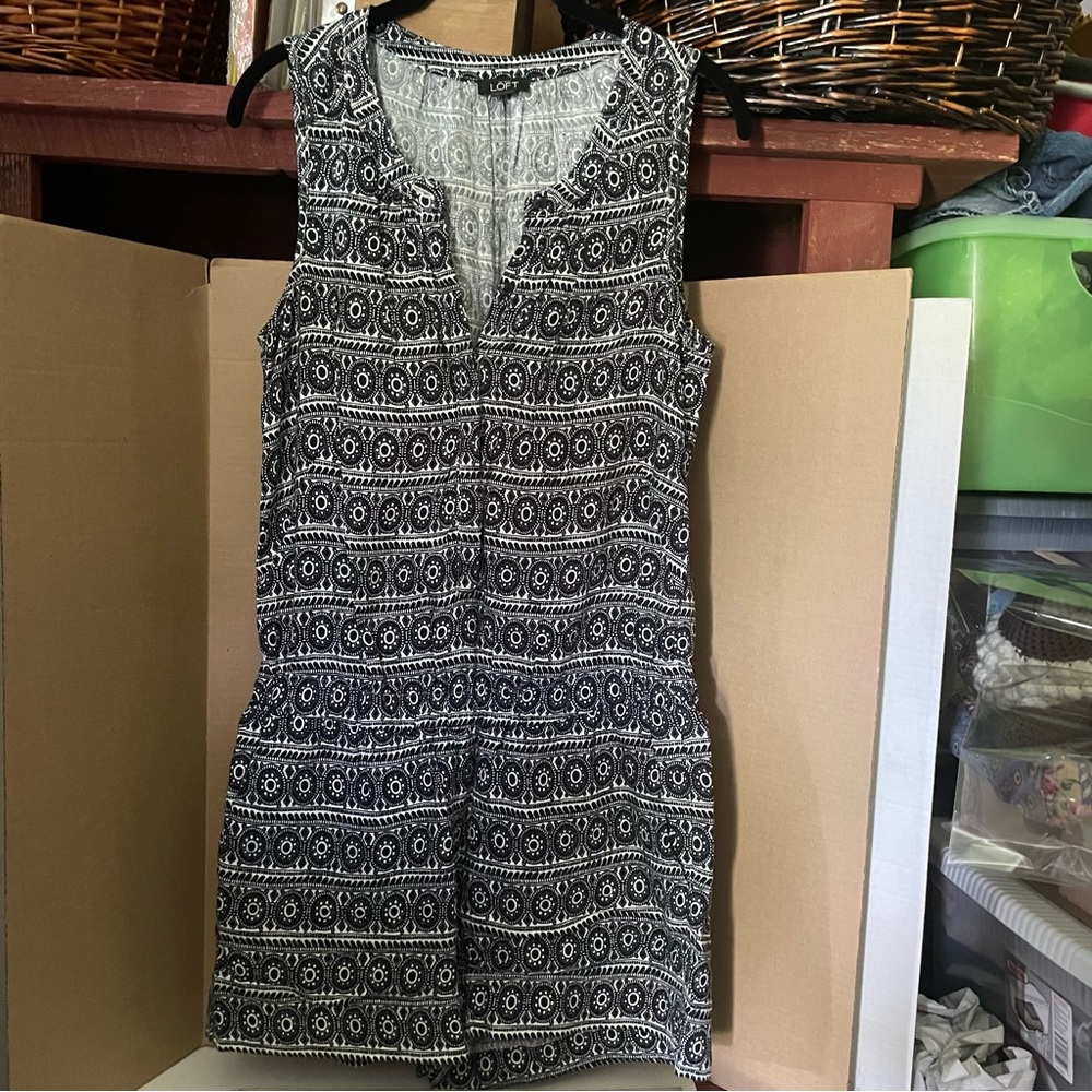 Ann Taylor LOFT Linen Romper NWOT size XS black/White
